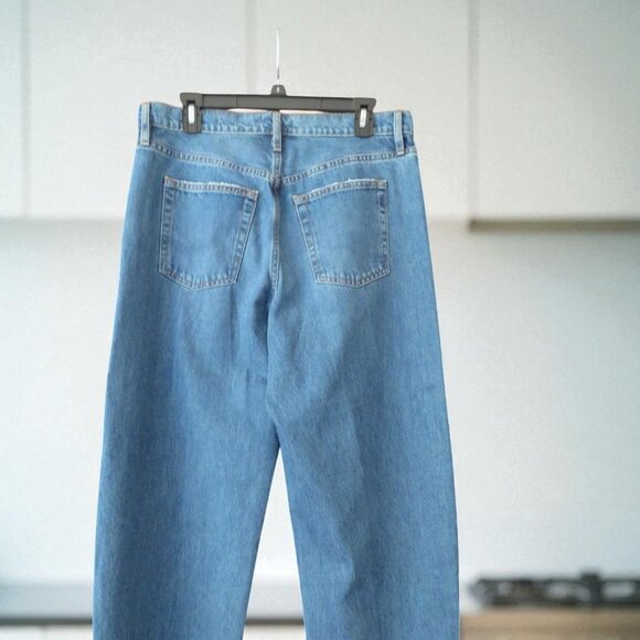 FRAME Denim Low Slung Barrel Leg Jeans (CARAMIA), Size 28, EUC - Picture 2 of 16